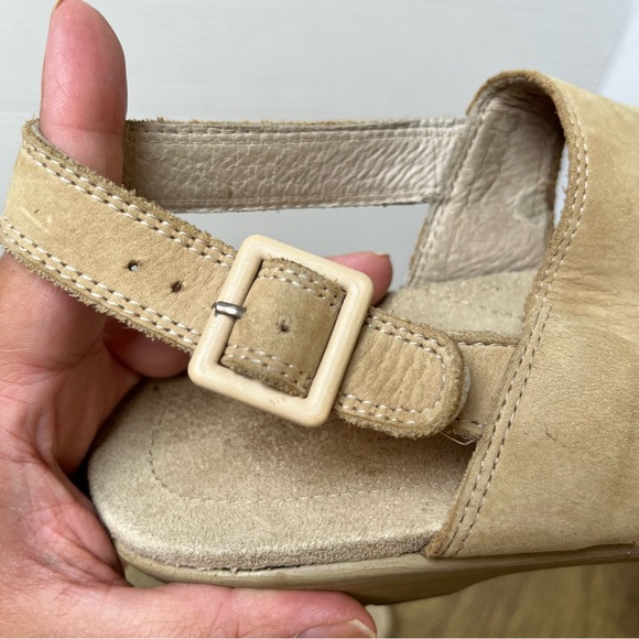 ECCO Beige Leather Wedge Sandals Size 39 - Picture 11 of 13